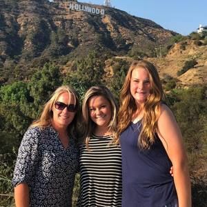 Meet your Posher, Hollie